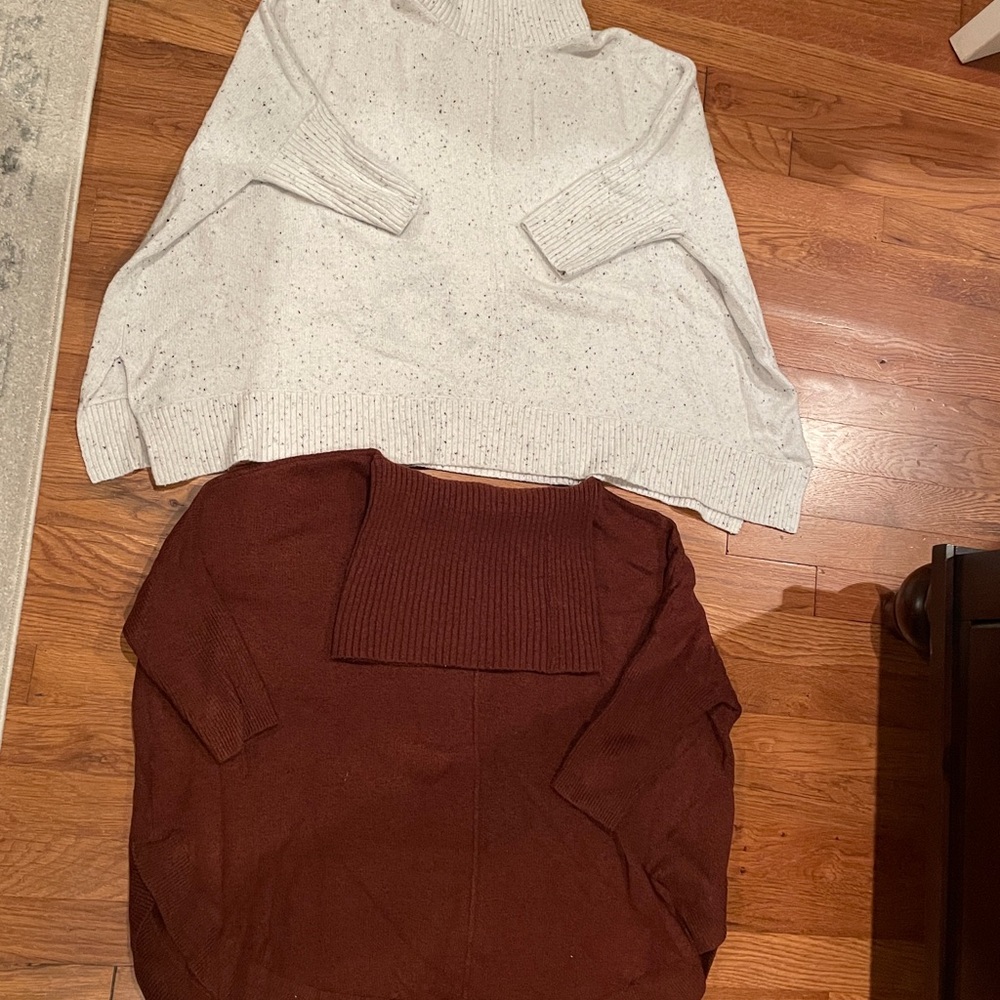 Loft set of 2 poncho turtleneck sweater XXS/XS